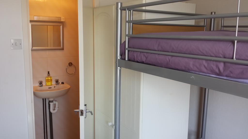 Airedale Hotel Blackpool Room photo